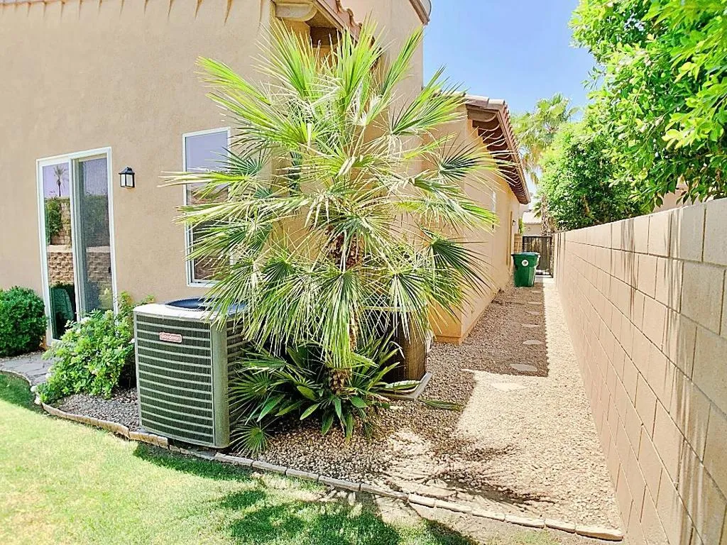 81594 Rancho Santana Drive, La Quinta, California 92253 home-pic-61